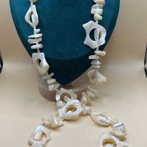 Vintage Chunk Mother of Pearl necklace